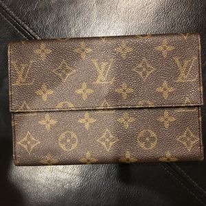 Authentic Louis Vuitton wallet